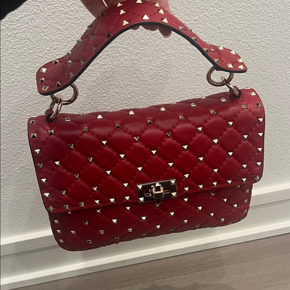 Valentino Garavani Red Studded Clutch - Picture 4 of 9